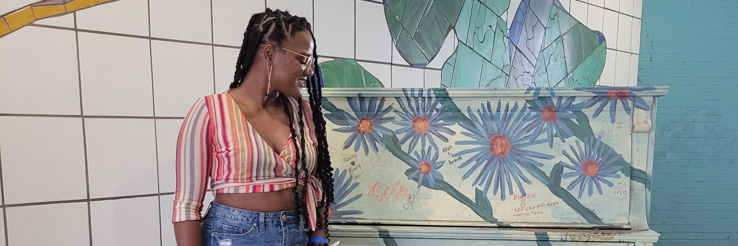 StunningLI's profile banner image