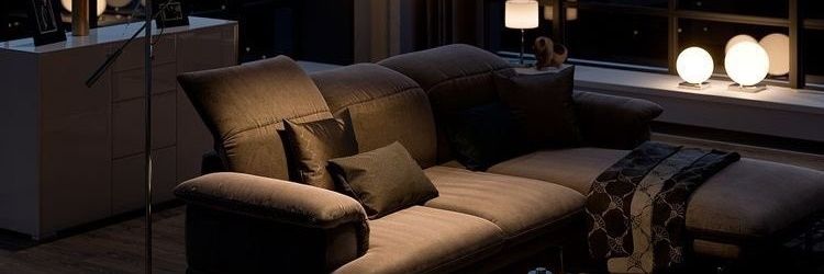 SH_681's profile banner image