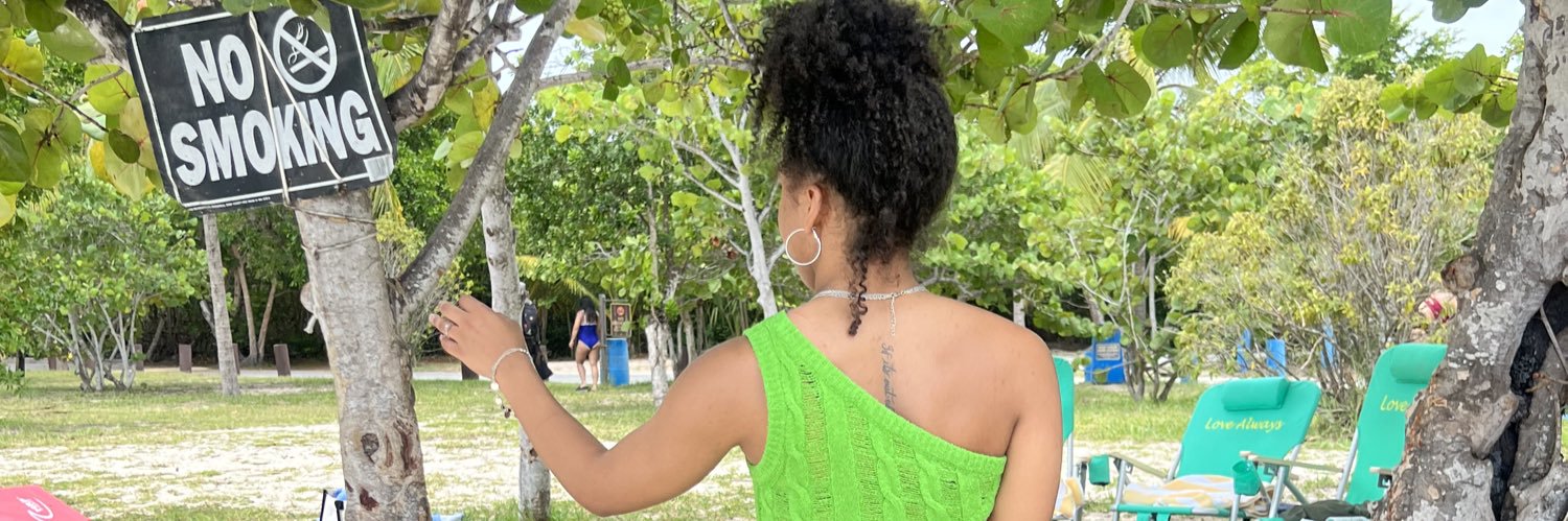 __riaaah__'s profile banner image
