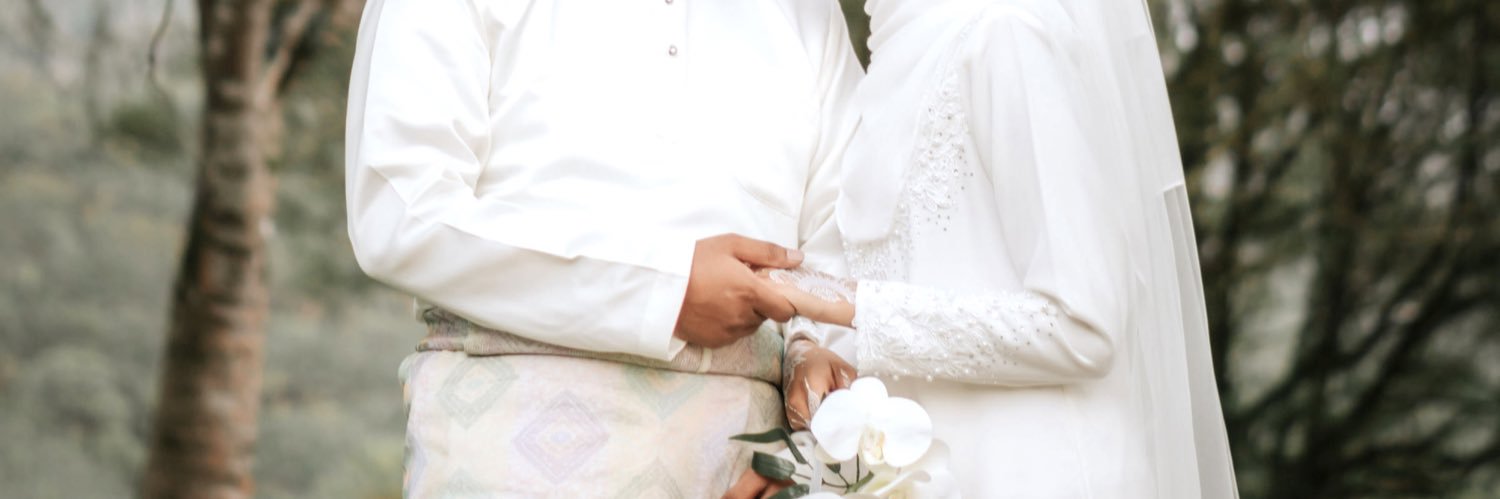 nraqilahmazlan's profile banner image