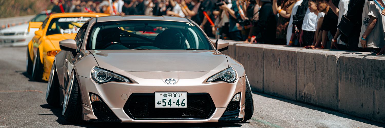 マエカワ banner