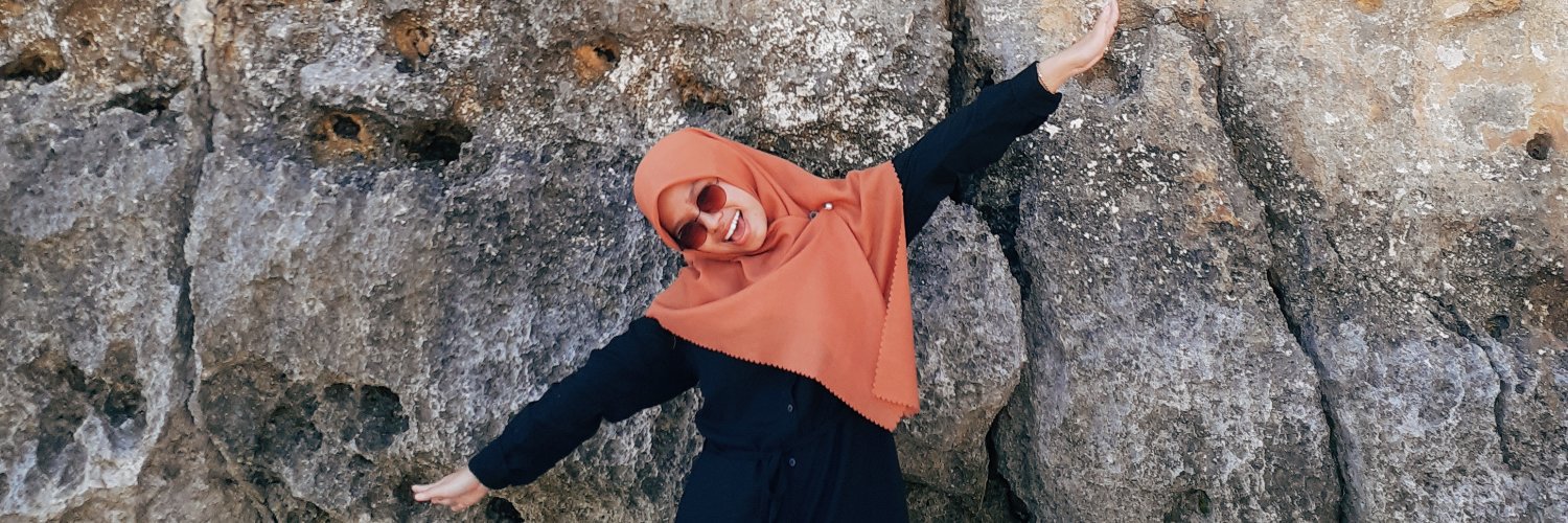 Intanarifah13's profile banner image