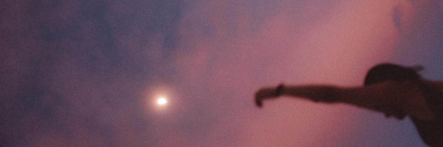 re_contrerarce's profile banner image