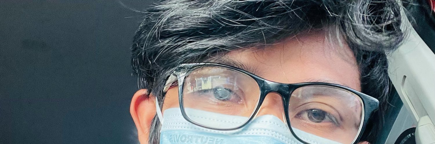 yoyooe's profile banner image