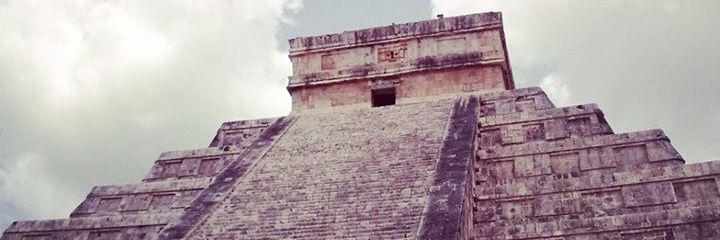 Julián Lopez banner