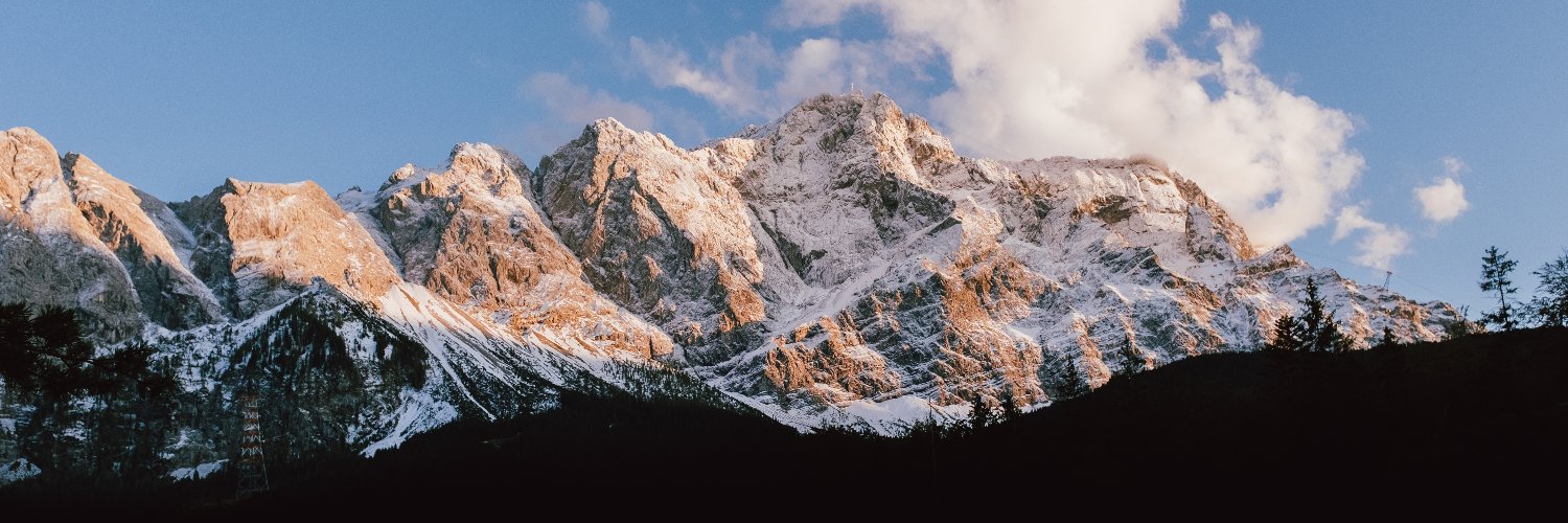 StenuitJ's profile banner image