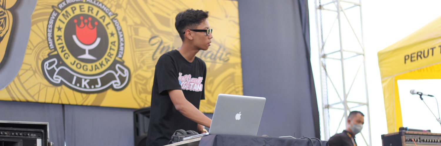 danangagus_'s profile banner image