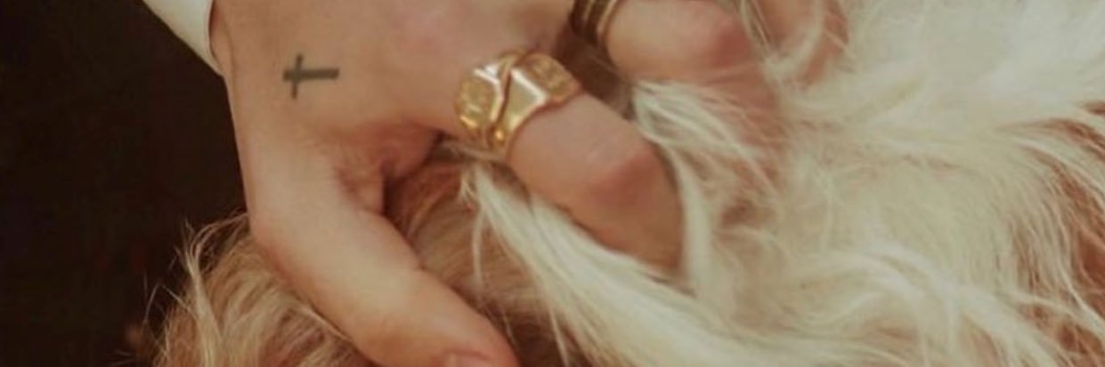 moonlighthes__'s profile banner image
