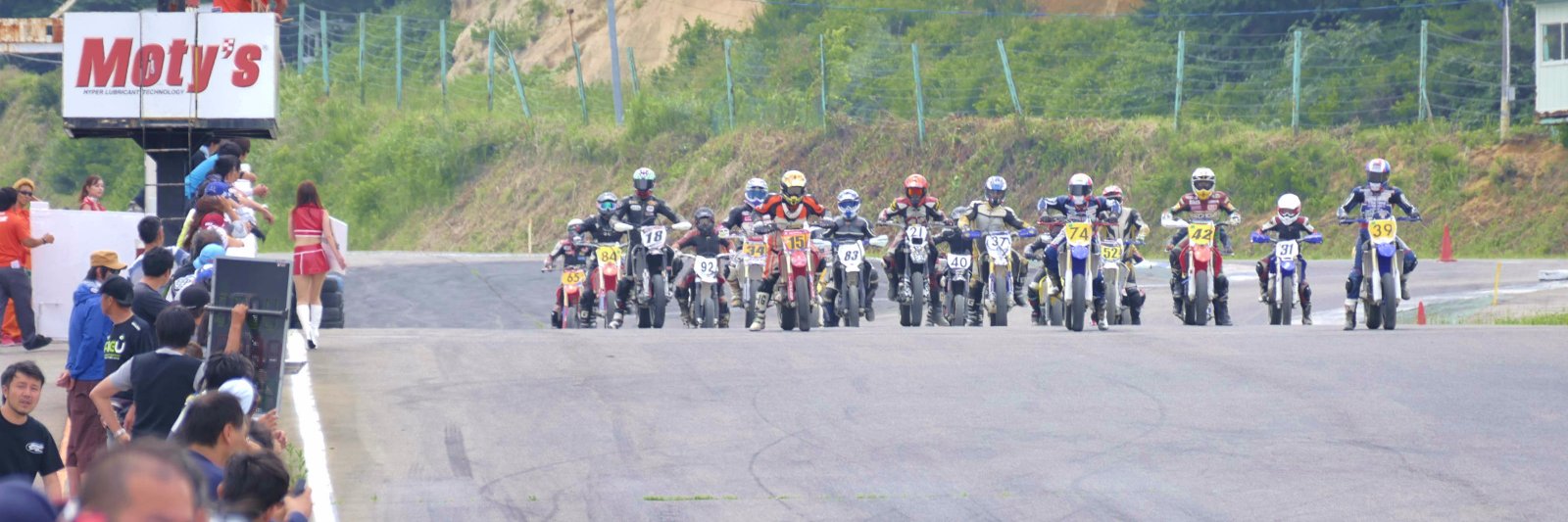 えりあ@motard banner