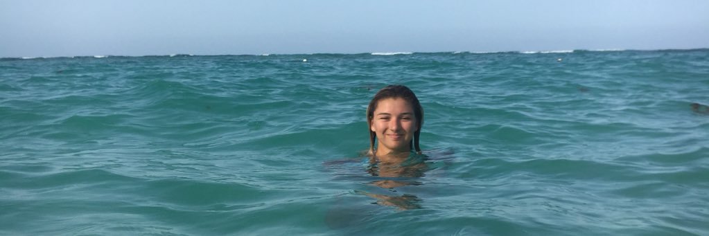 lauramonzo_'s profile banner image
