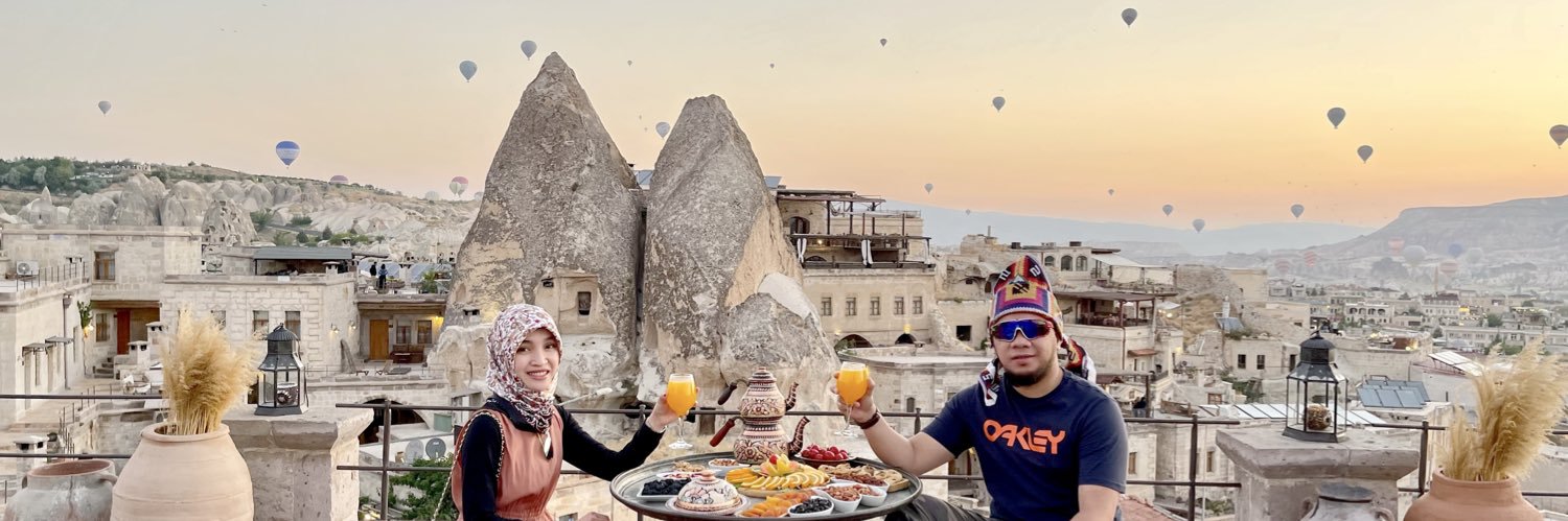 eilham's profile banner image