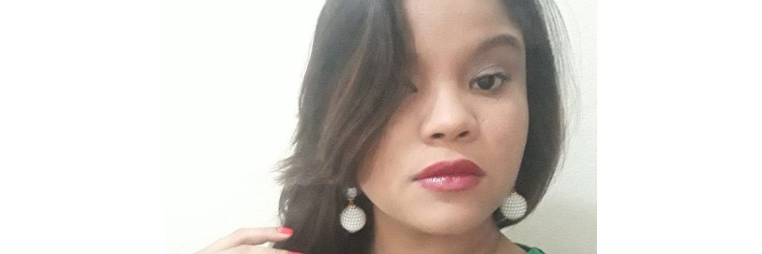 MagdelynTapia's profile banner image