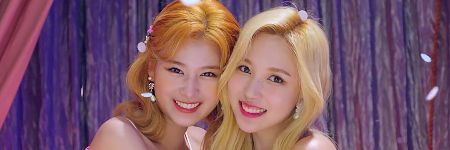 rinaxoxo1122's profile banner image