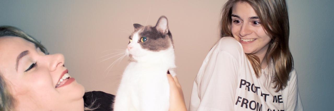 emilyandsierra's profile banner image