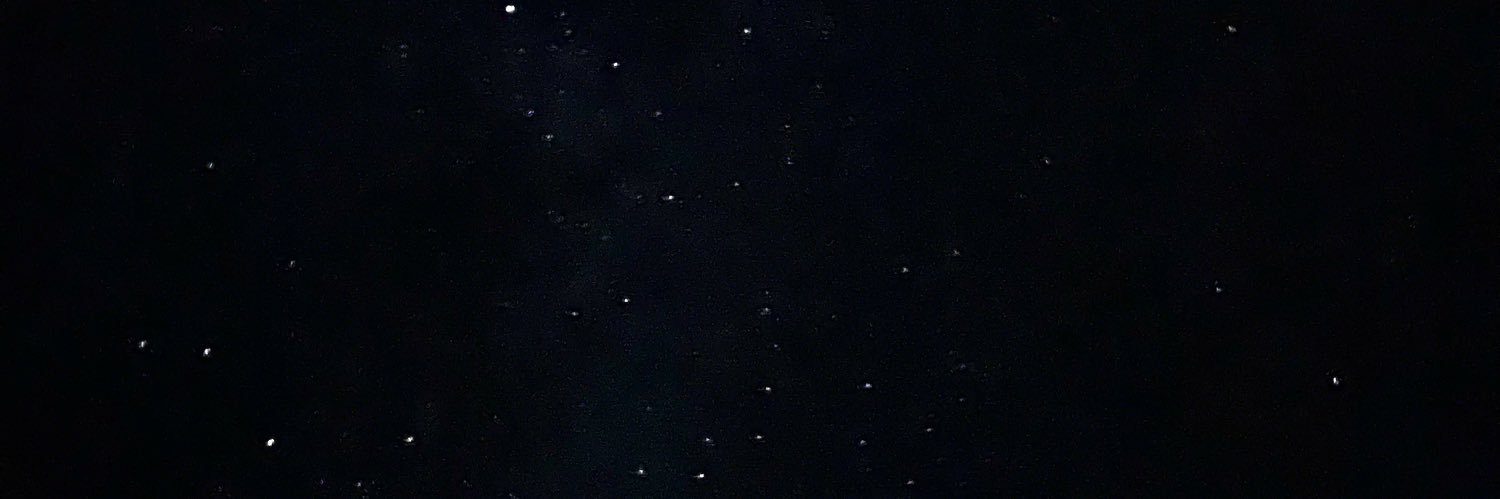 222YV's profile banner image