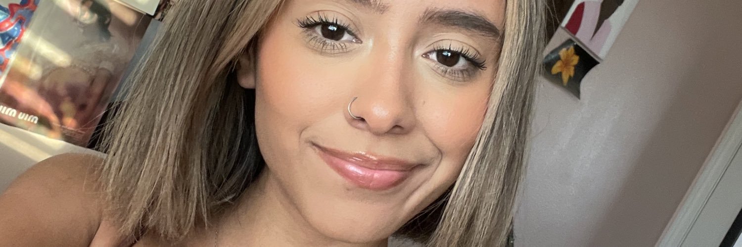 gianirl's profile banner image