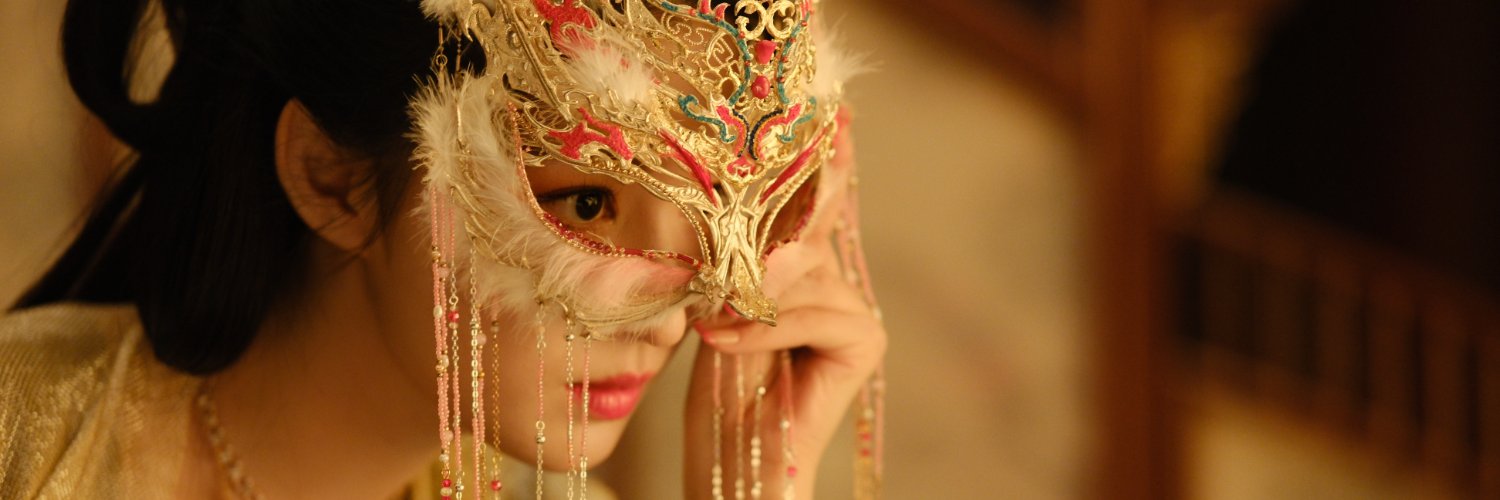 archeiri's profile banner image