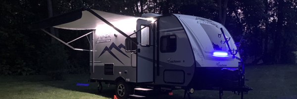 julibugg11 Profile Banner