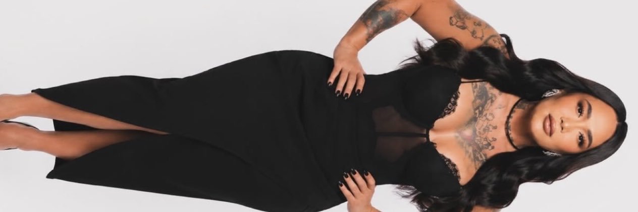 karinatorresf's profile banner image