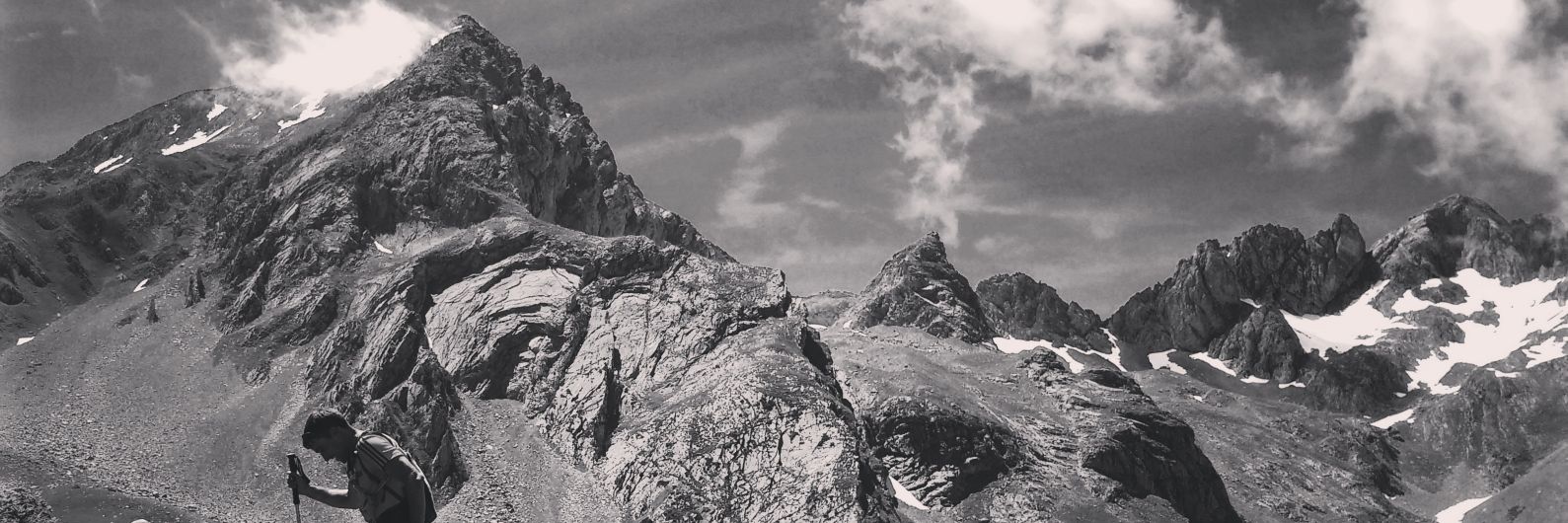 efrenAlv's profile banner image