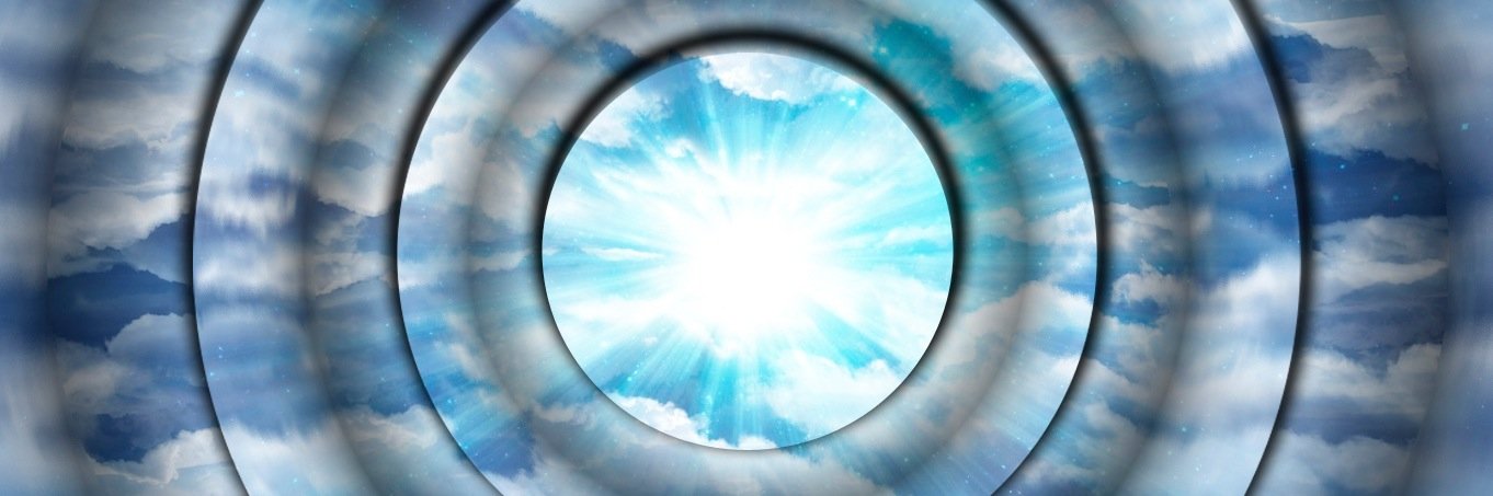 lunaurl's profile banner image