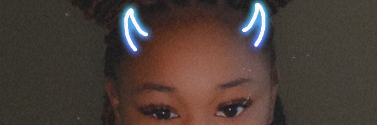 g0ldeeenv's profile banner image