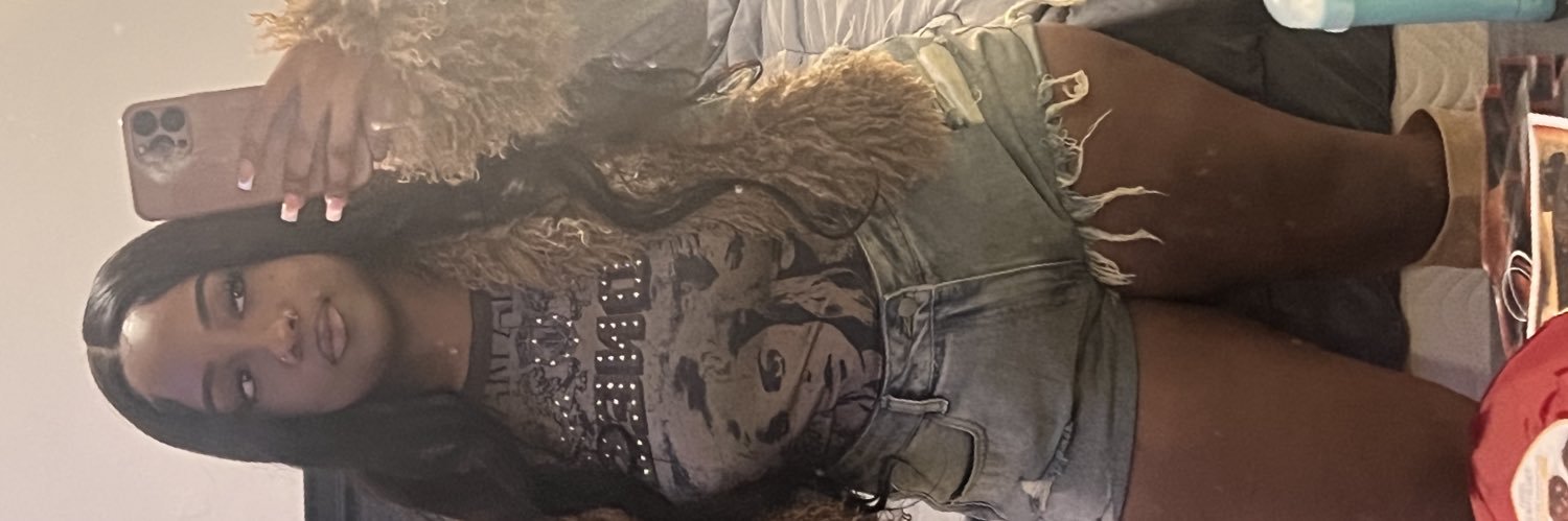 Amoriyaaa's profile banner image