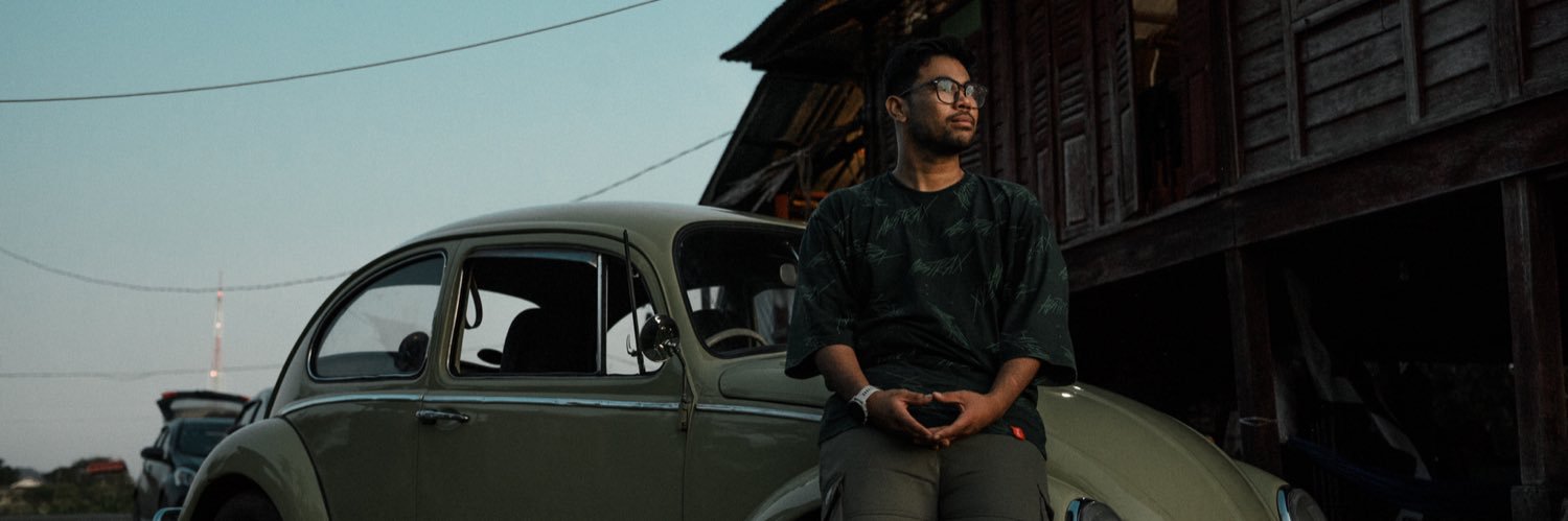 shakeburn97's profile banner image