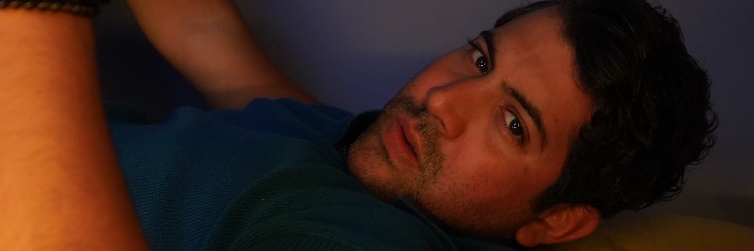 Luizlo's profile banner image