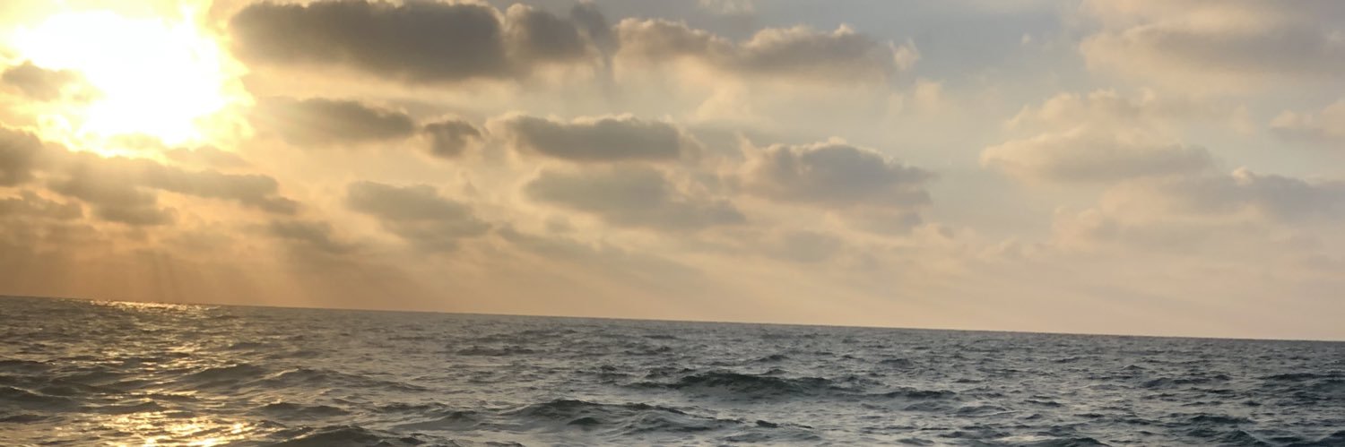 ay_aya22's profile banner image