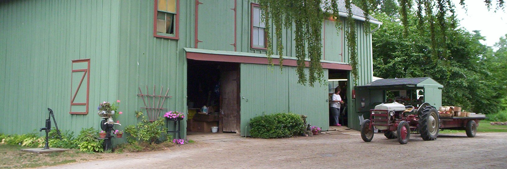 LoriC 🇨🇦 banner