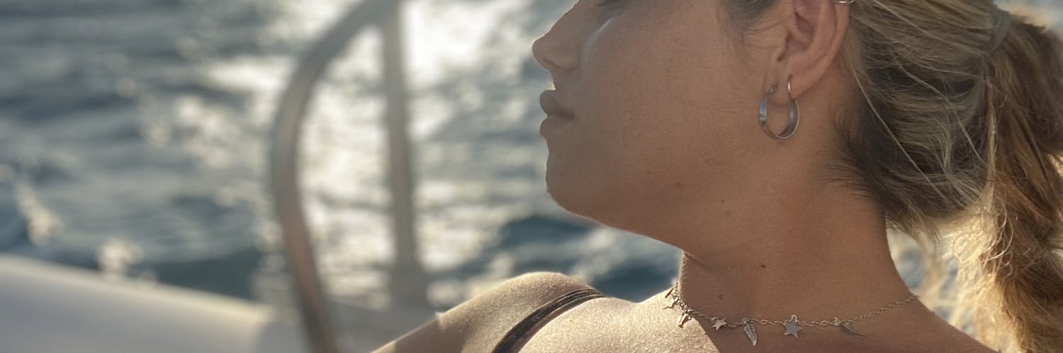 CarolinaAndreu2's profile banner image