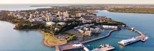 fanniebay Profile Banner