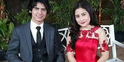 mega  eka puteri banner