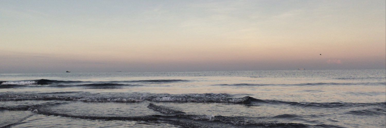 honghwaatz's profile banner image