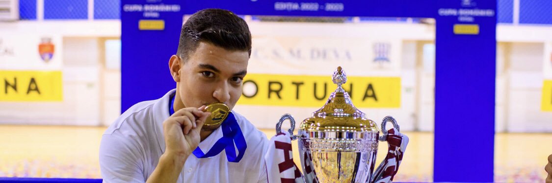 Bernardosantozz's profile banner image
