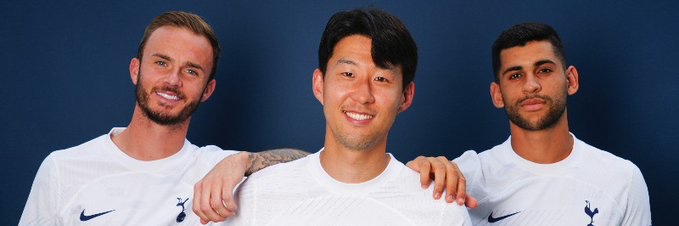 Noah Fencement banner