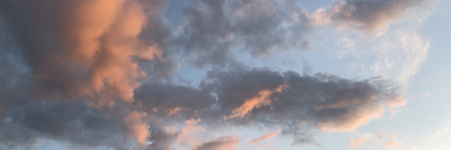 vwavyy's profile banner image