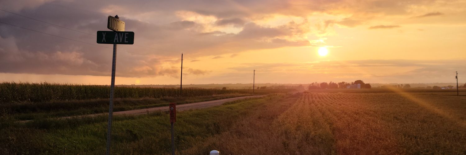 880181ber's profile banner image