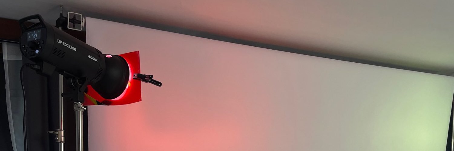 Rvshineh's profile banner image