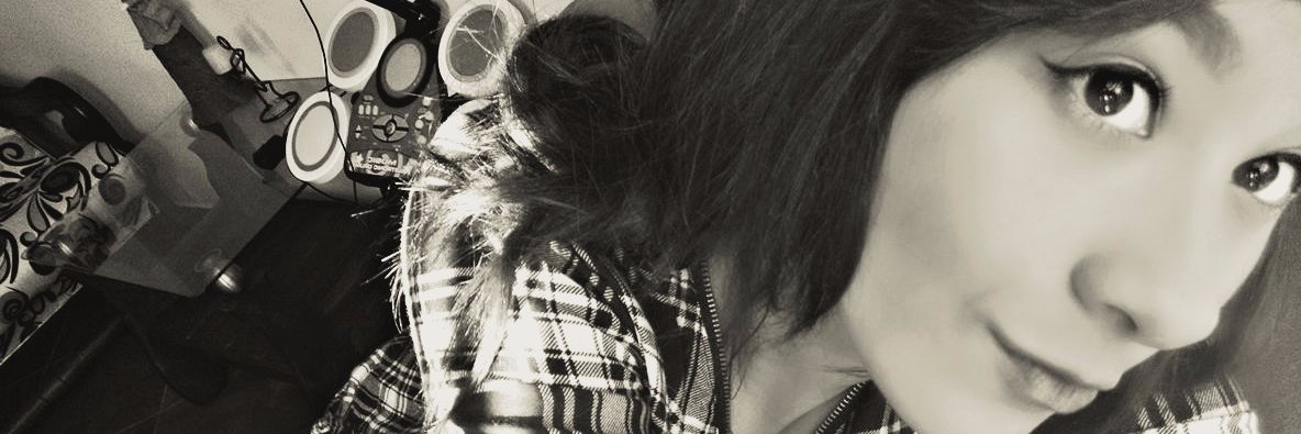 MariaCamilaMil6's profile banner image