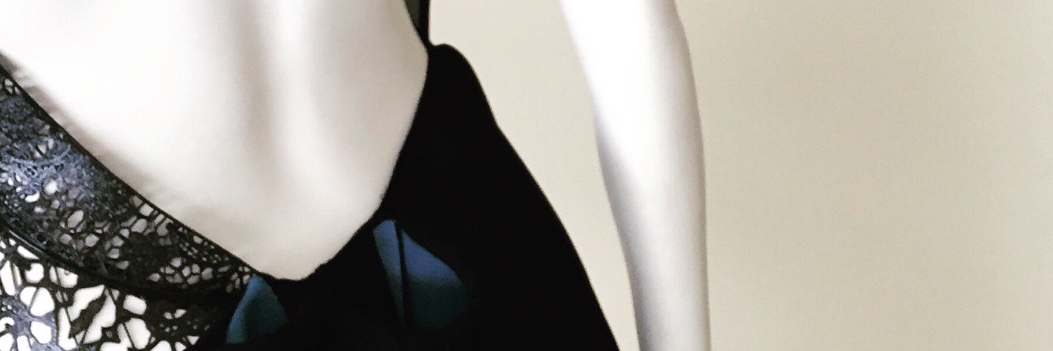 W230store's profile banner image