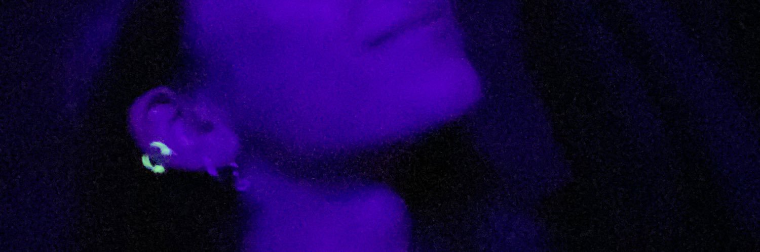 _AbrilRolon's profile banner image
