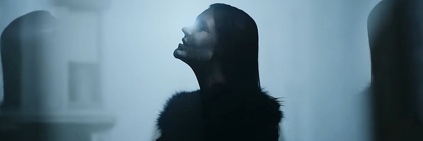 𝔄𝔯𝔱𝔥𝔲𝔯 banner