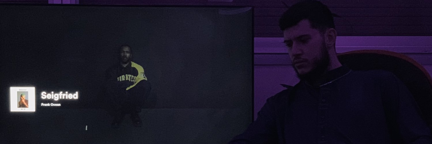 YouNWord's profile banner image
