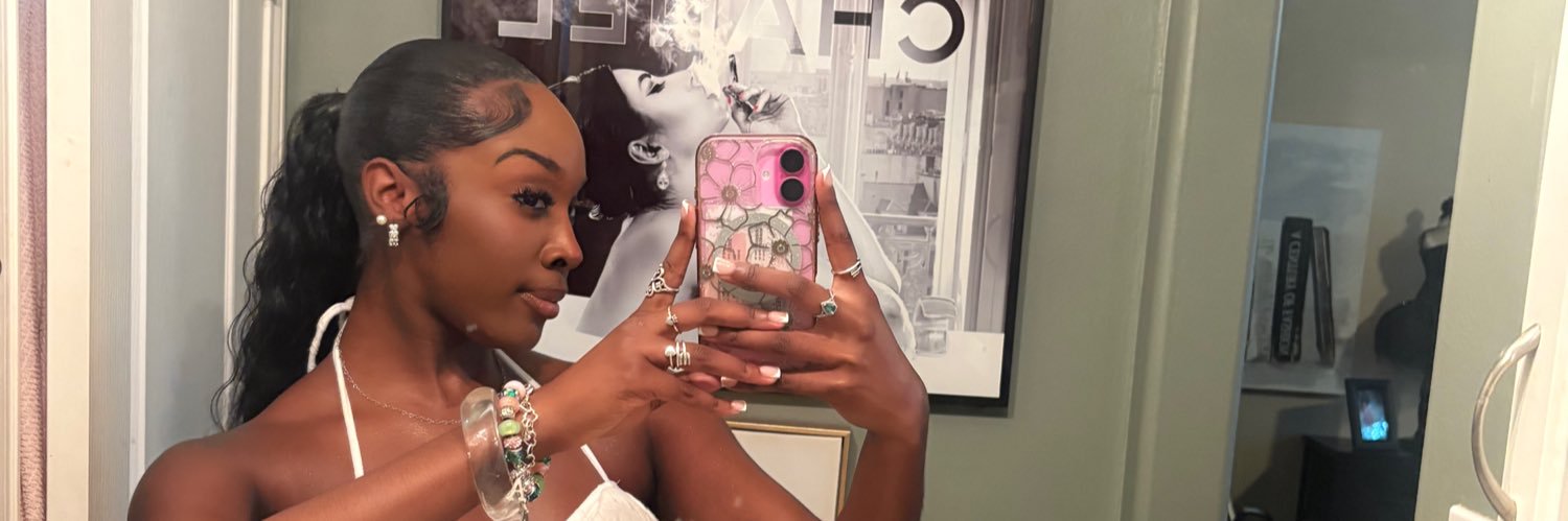 ariellashon's profile banner image