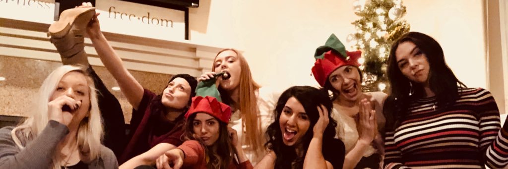 Emmaberryy's profile banner image