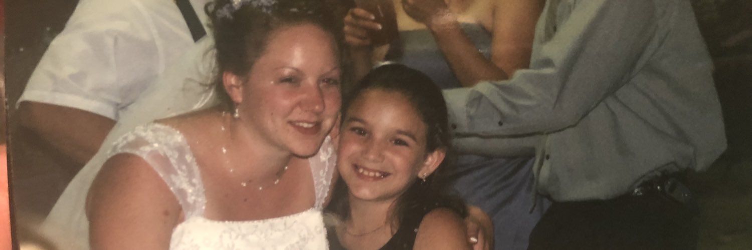 Alexisgeary's profile banner image