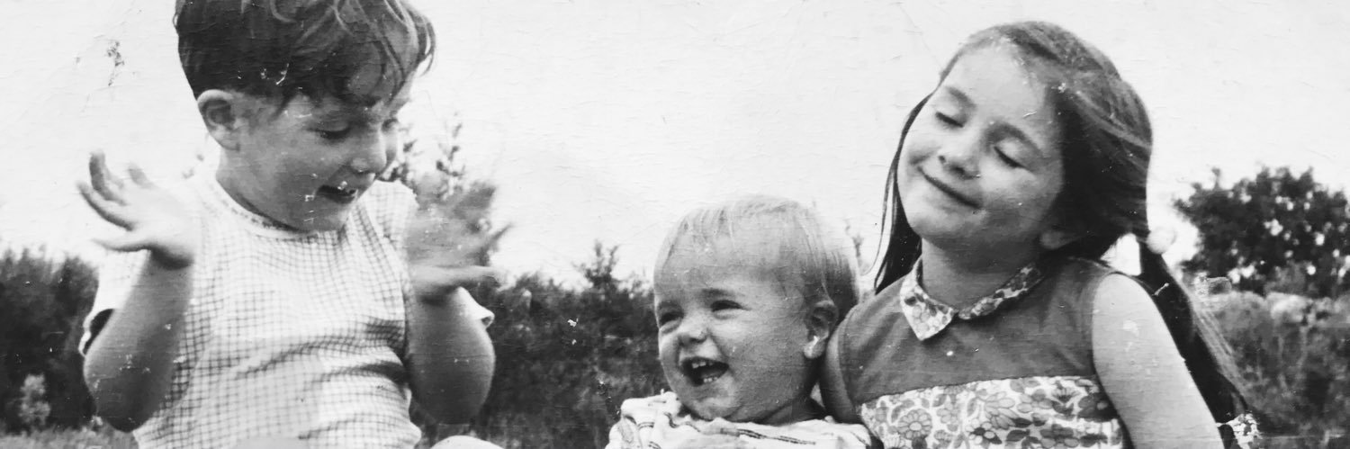 Esther Steel💙 banner