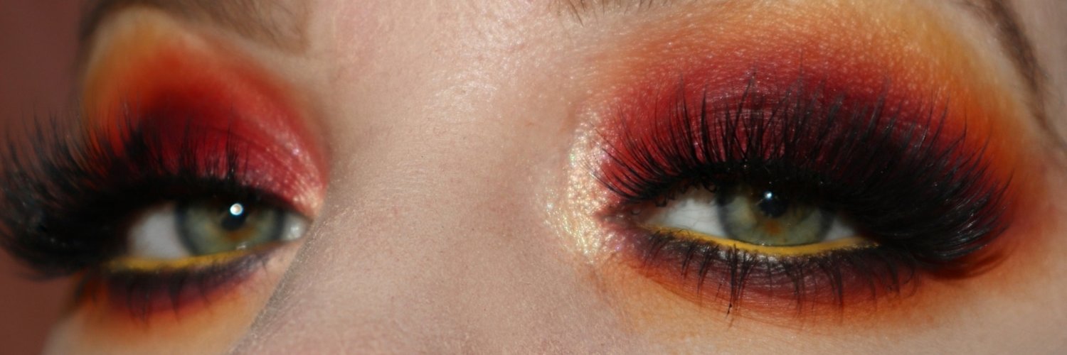 maddeelenee's profile banner image